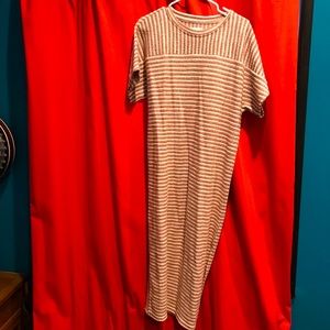 Lou & Grey Cozy Retro Maxi Shift Dress